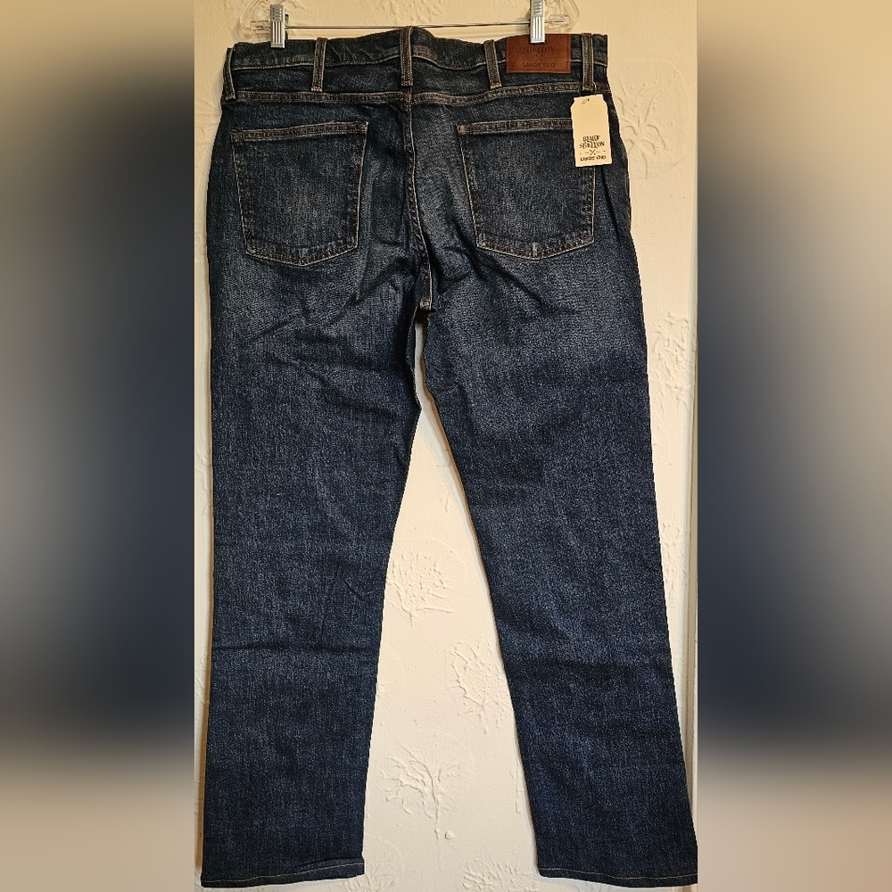 NWT Men's Blake Shelton Lands' End Relaxed Fit Jeans 33x27 - Picture 2 of 11